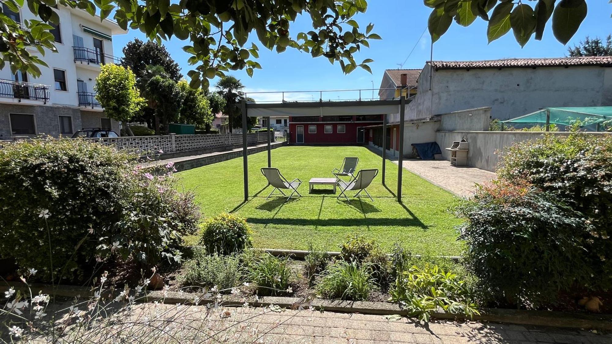 A Due Passi Dal Lago Montalto Dora Exterior photo